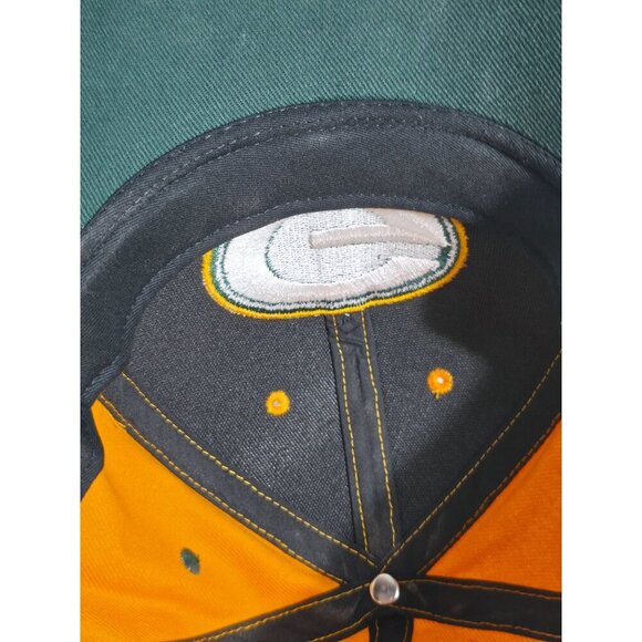 Green Bay Packers Adjustable Baseball Cap With Embroidered Logo & Curved Bill - Picture 10 of 12